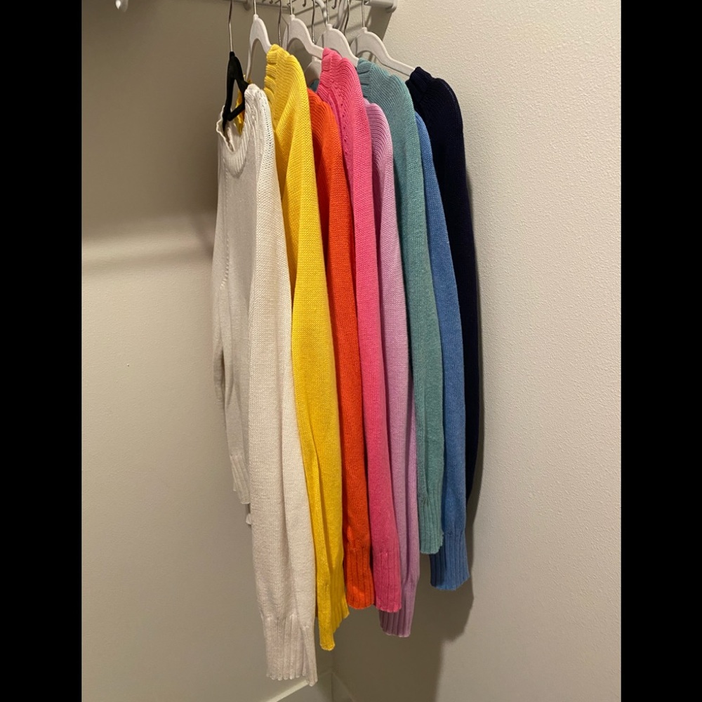 8 Old Navy Rib-Knit Trim Crew-Neck Sweaters